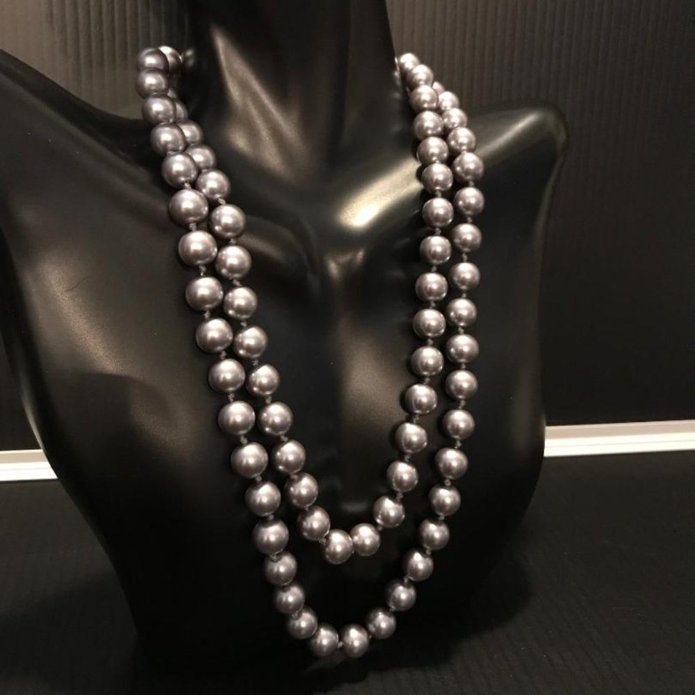 Premier Designs Faux Gray Pearl Necklace - Picture 3 of 7